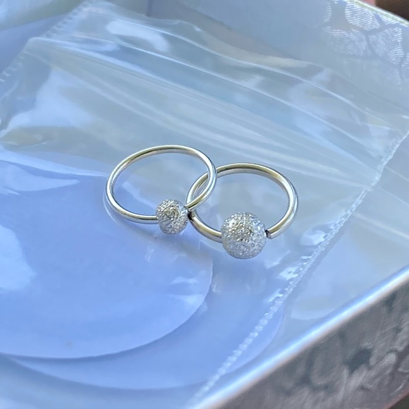 💕NIB Stardust Captive Bead Septum/Nose Ring Hoop💕 - Picture 9 of 14